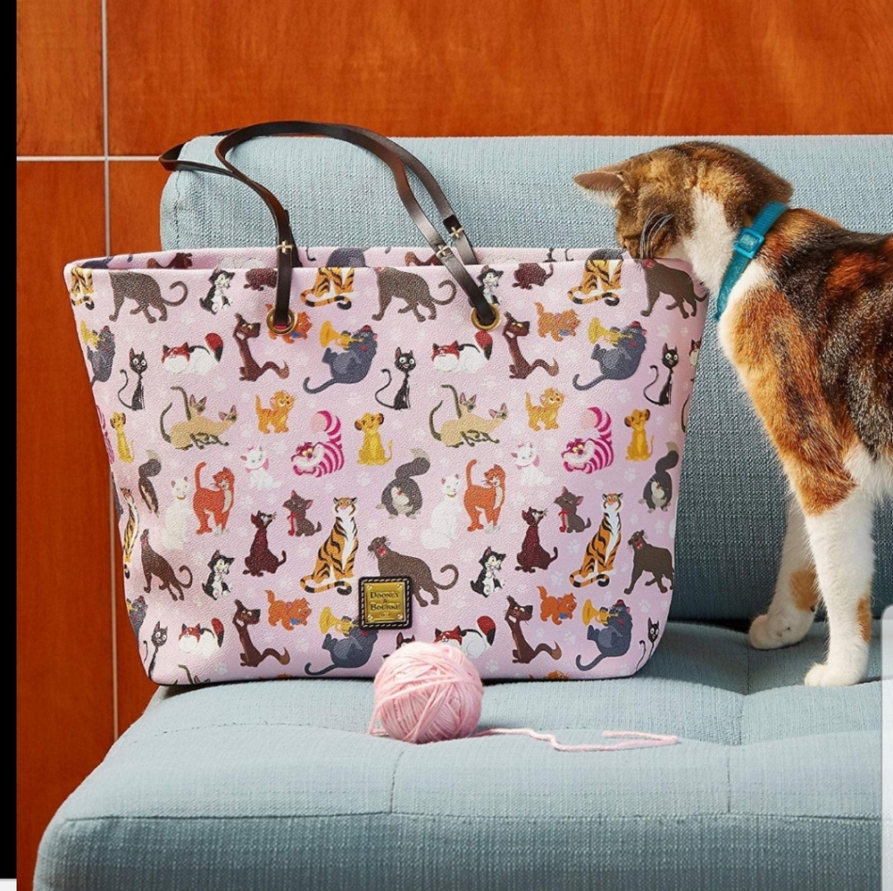 NWOT Dooney & Bourke Disney Cats Tote